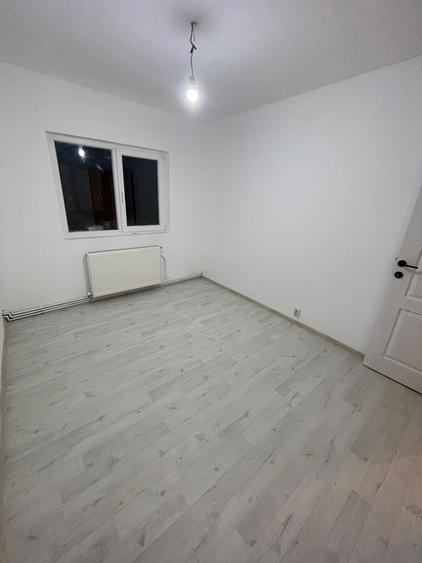 Apartament de vanzare in Tomesti - 3