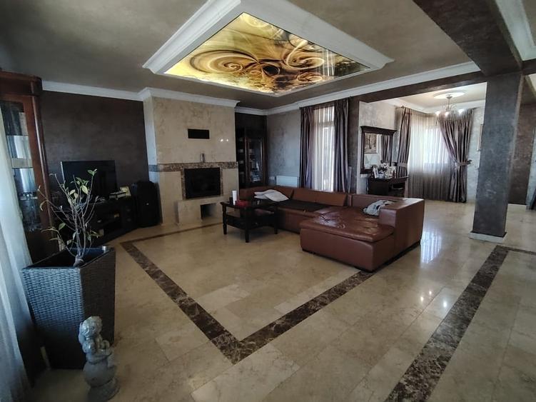 Casa 300 mp utili, 800 mp teren, Bucium - 1