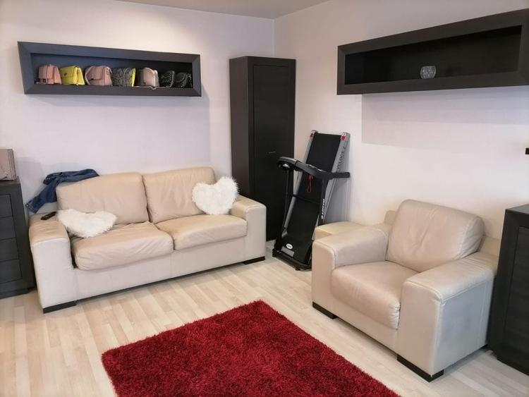 Apartament cu 3 camere decomandat, mobilat în Gară
