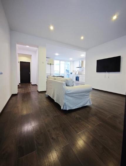 Apartament interbelic generos• Renovări moderne • Strada Armenească - 10