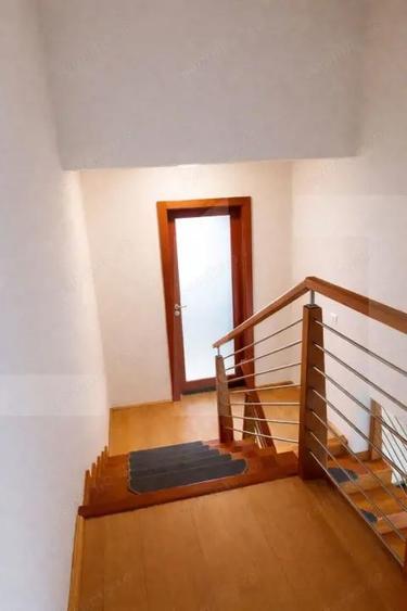 Vila de prestigiu in Aradul Nou Arhitectura premium, spa?iu generos ?i confort - 7