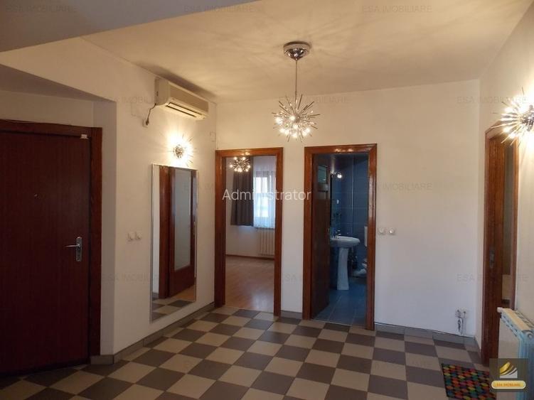 Apartament cu 3 camere decomandat, mobilat în Herăstrău Apartament cu 3 camere decomandat, mobilat în Herăstrău