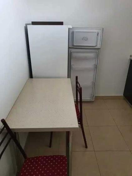 Garsoniera de Inchiriat - 4 minute metrou Aparatorii Patriei - 2