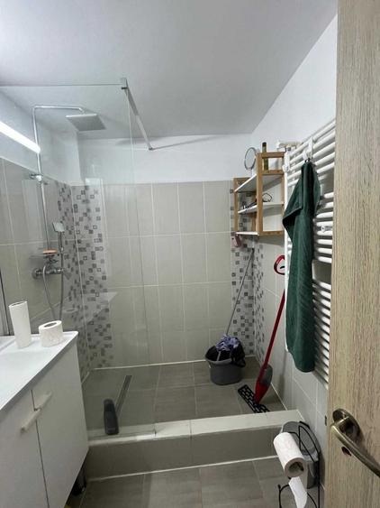 Apartament cu 2 camere decomandat în Bularga