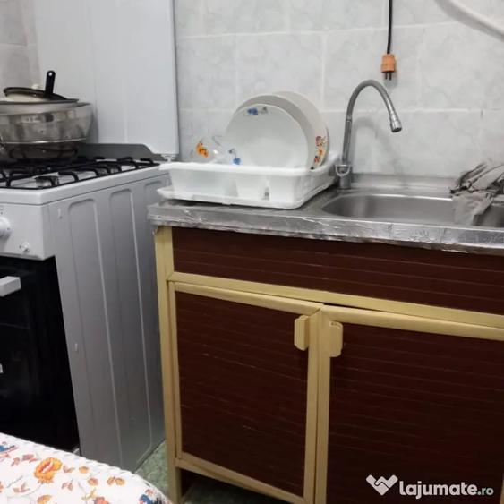 23 AUGUST-APARTAMENT 2 CAMERE , ETAJ 3 - 4
