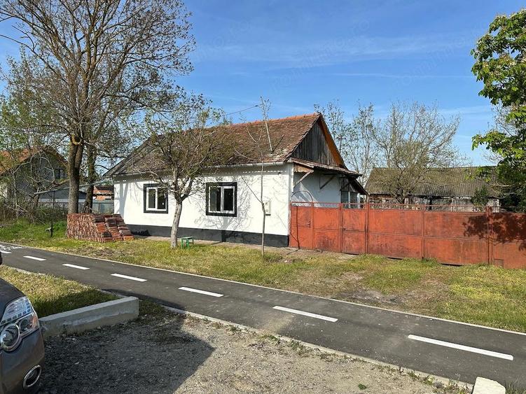 Vand casa in comuna Tormac - 2