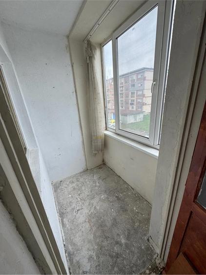 Garsoniera de vanzare Brad Hunedoara - 5