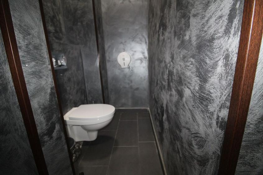 Spațiu comercial, strada Victoriei, vis-a-vis de Tic Tac - 13