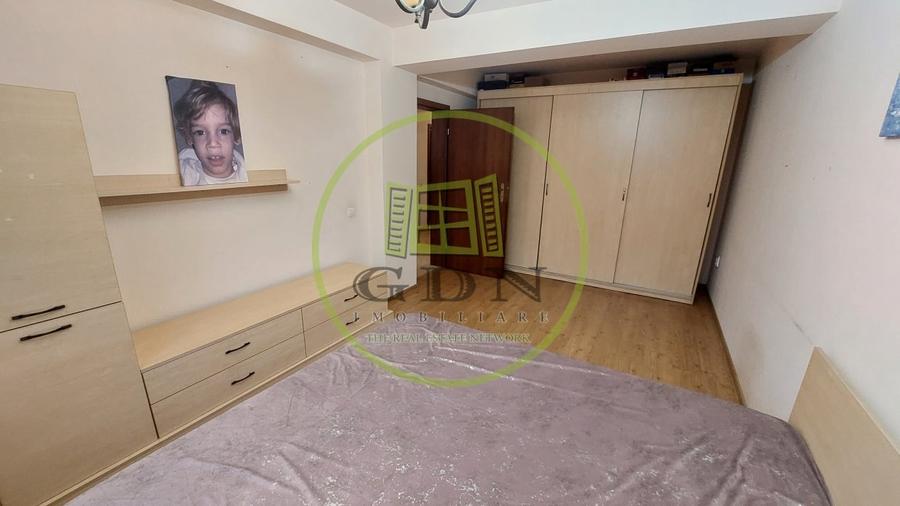 Apartament 3 camere, decomandat, 90 mp, Campia Islaz zona Agronomie - 4