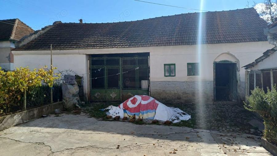 Vand casa in Baie?ti sau schimb cu apartament in Deva - 2