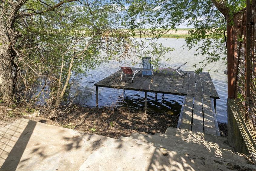 Vila superba, deschidere si ponton la lac popesti leordeni - frumusani - 5