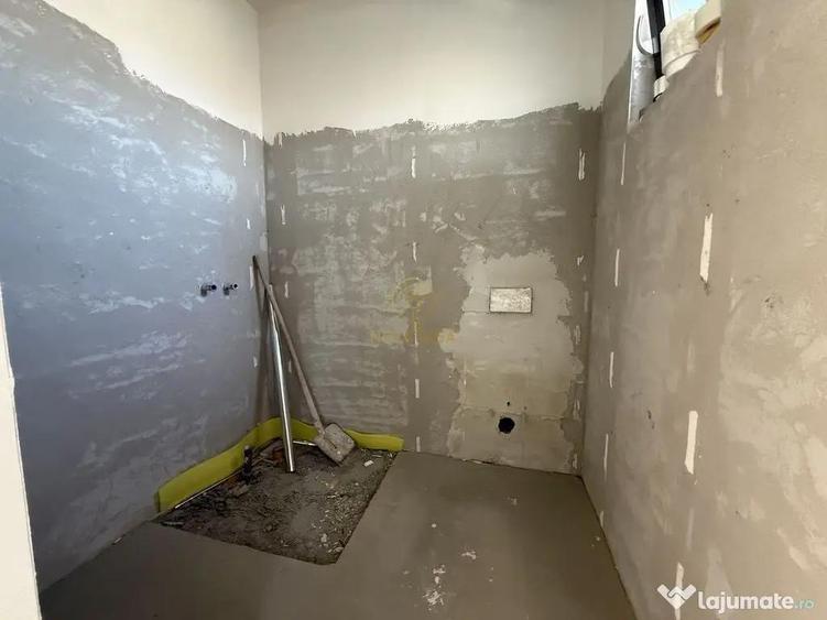 De Vanzare Casa 3 Dormitoare/Garaj/Terasa cu Teren Genero... - 11