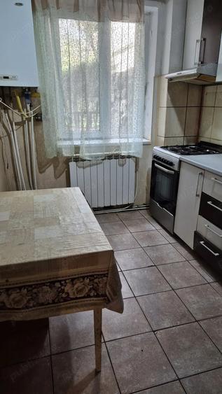 De vanzare apt 2 camere in Simeria - 5