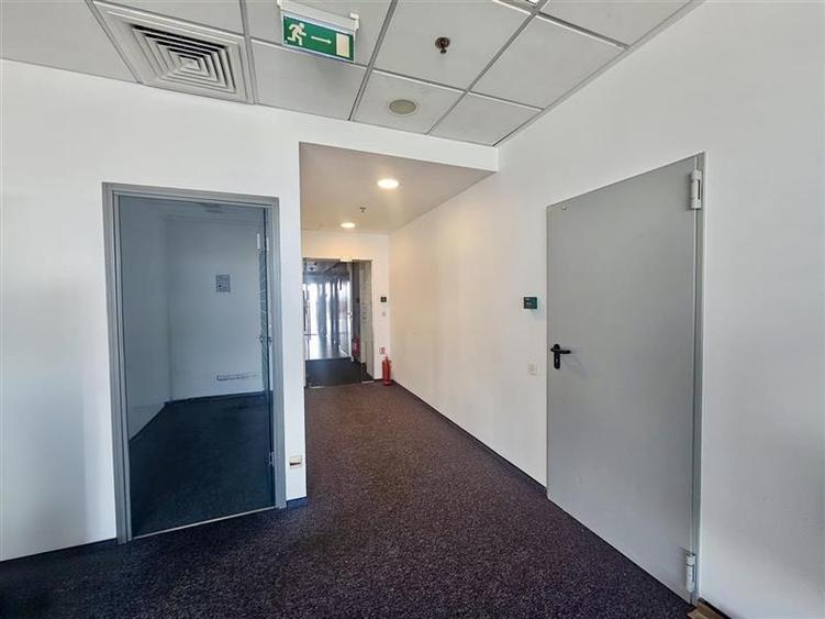 Inchiriere spatiu de birouri in Victoria Center - 6