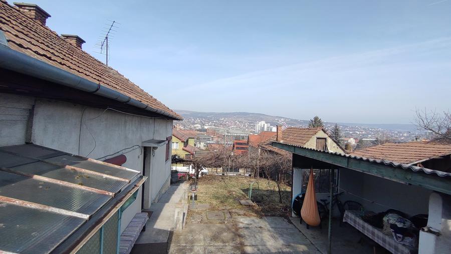 Vand teren cu casa in Gruia - 6