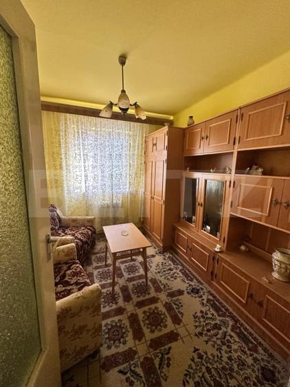 Apartament cu 3 camere decomandat, mobilat în Nord-Est