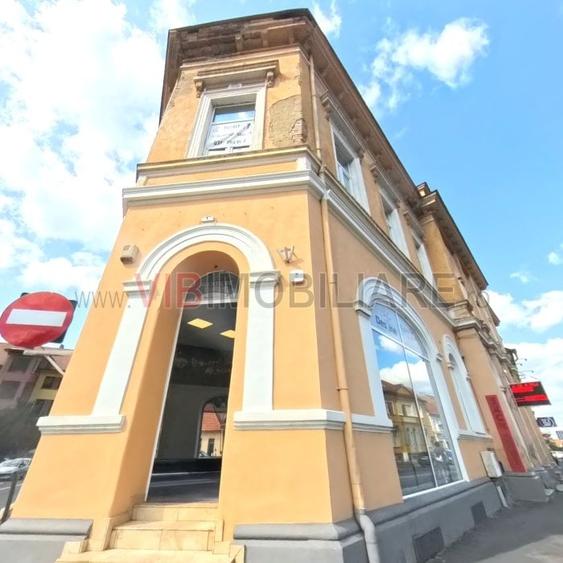 Spațiu comercial, de 70 mp, în Central