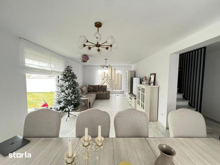 Casă cu 4 camere cu Teren 440 Mp în Central