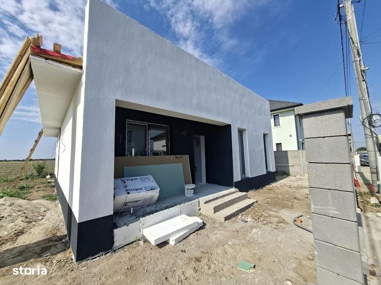 Casa Parter 4 camere/50 m Bd.1Mai /COM.BERCENI/COMISION 0% - 2