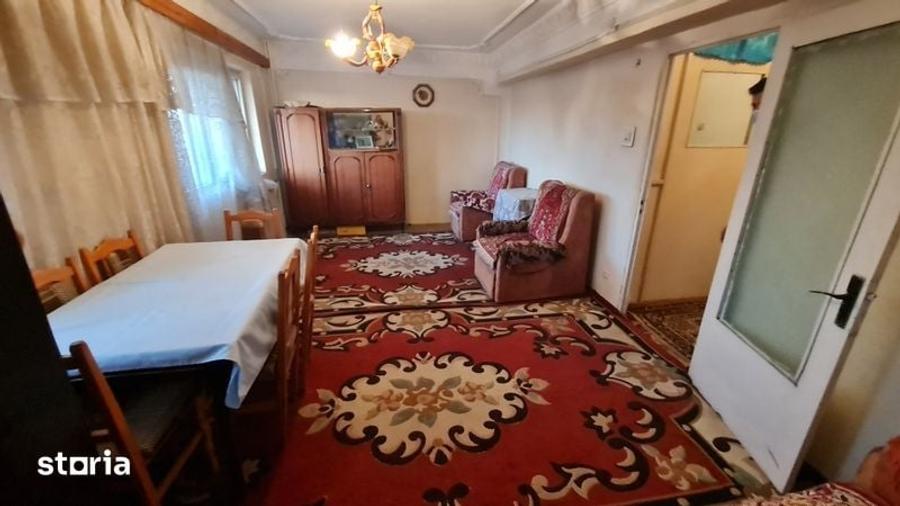 Apartament cu 4 camere în Central