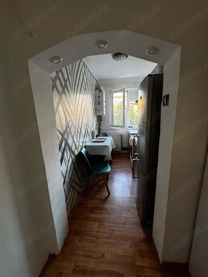 Apartament cu 2 camere semidecomandat, mobilat în Central