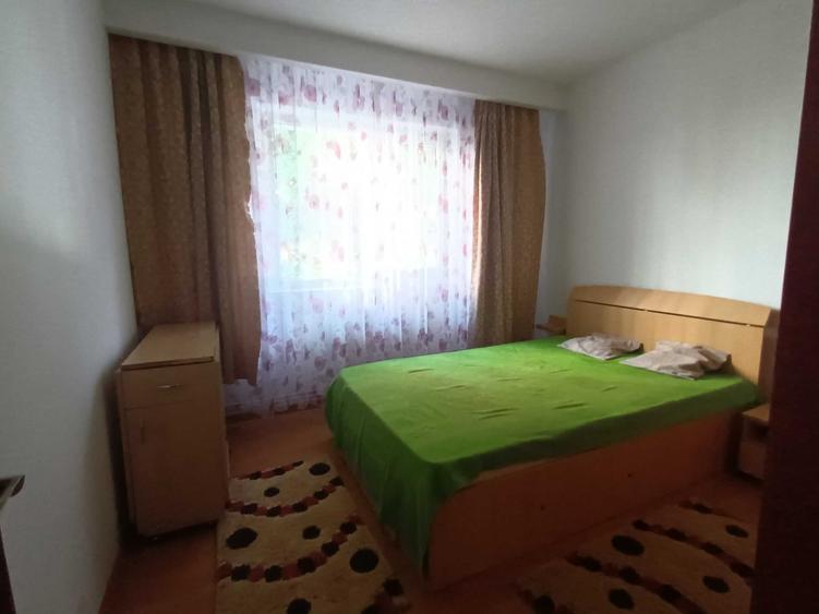 Apartament cu 2 camere semidecomandat în Păcurari
