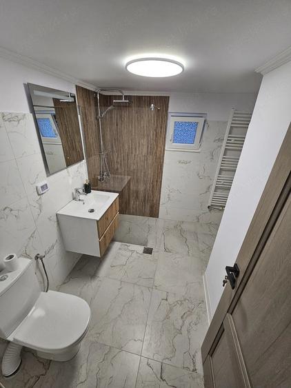 Casă cu 3 camere cu Teren 295 Mp în Gara