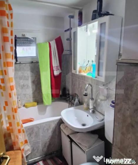 Apartament cu 2 camere semidecomandat în Micro 4