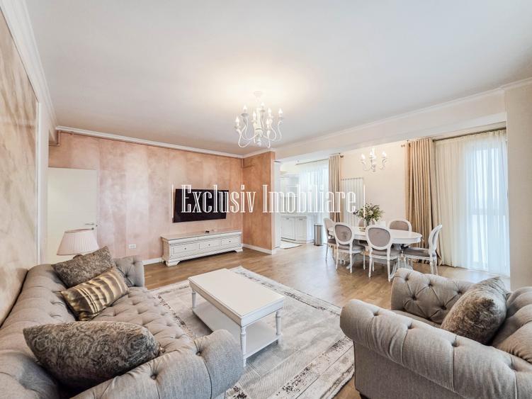 Apartament cu 3 camere decomandat, mobilat în Delfinariu