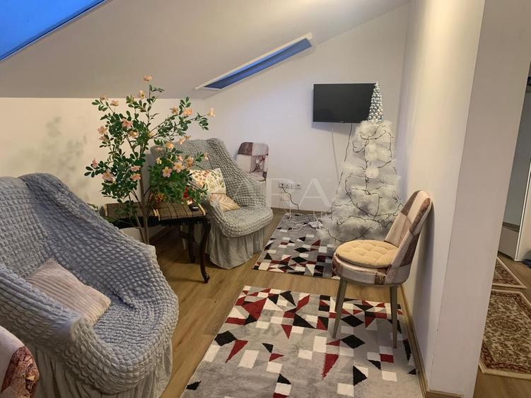 Apartament cu 3 camere decomandat în Florești