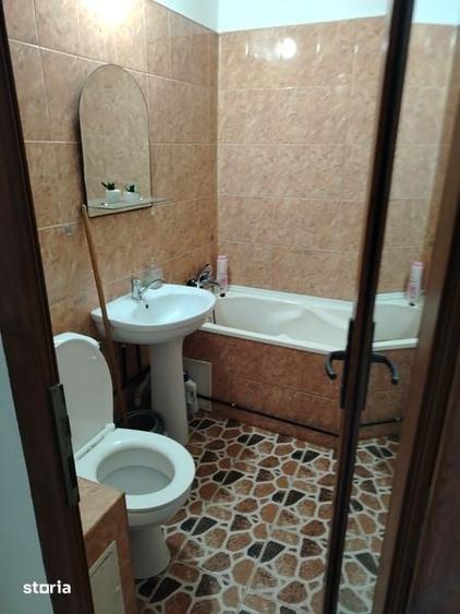 Vand apartament 2 camere tg carbunesti et 4 cu vedere la Marigab - 6
