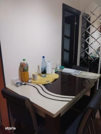 Apartament cu 2 camere semidecomandat în Cornișa