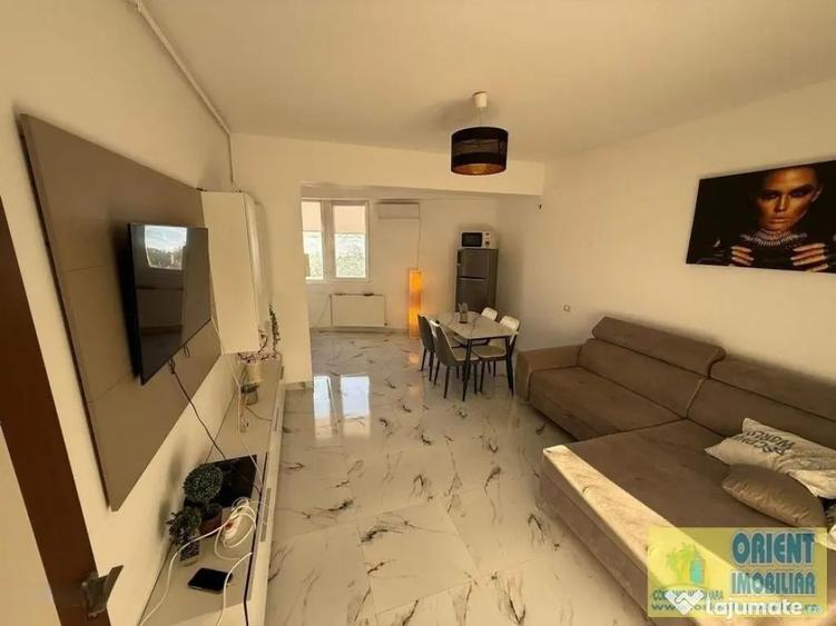 Mamaia Summerland, de inchiriat 3 camere, mobilat, termen lung - 2