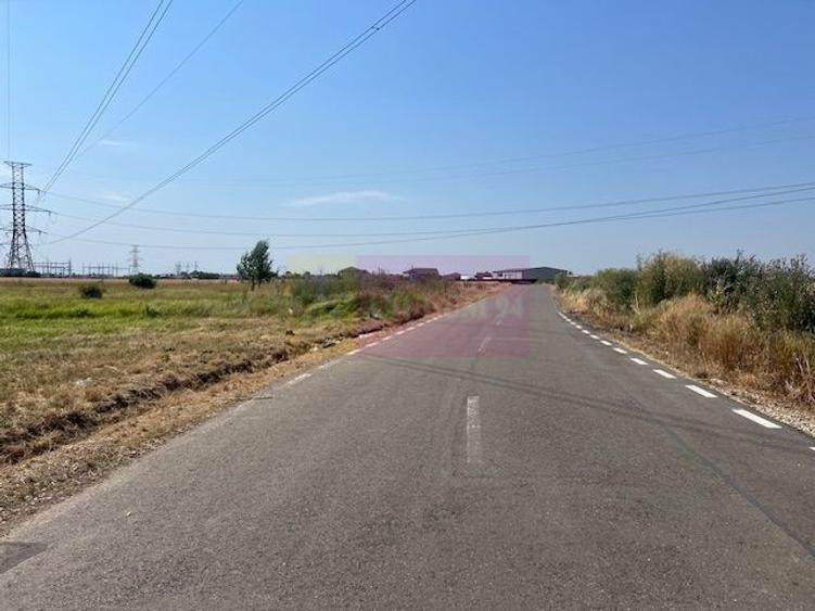 Teren agricol intravilan de 1686 mp, în Domnești