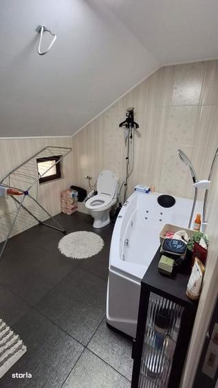 Casă cu 3 camere cu Teren 90 Mp în Moșoaia