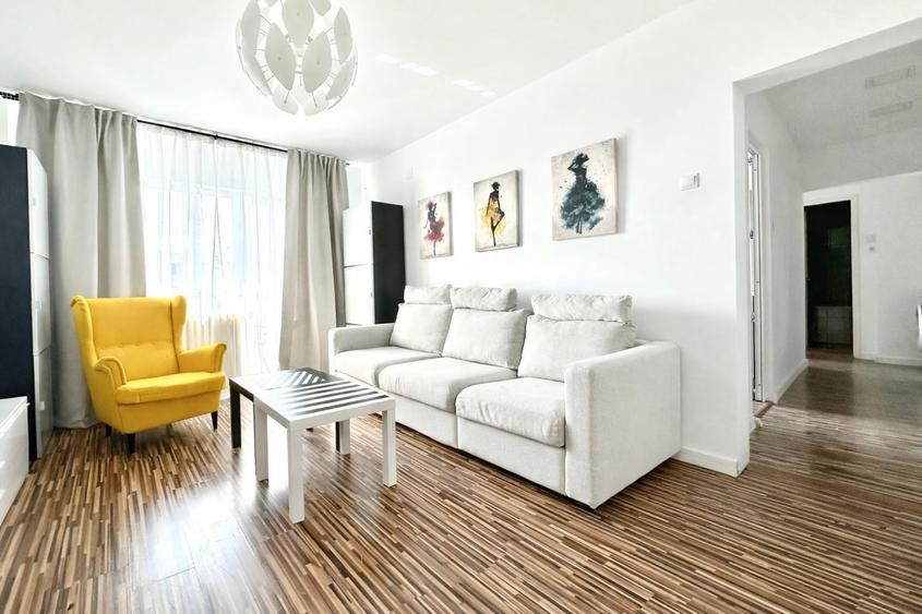 Apartament cu 2 camere decomandat în Moșilor