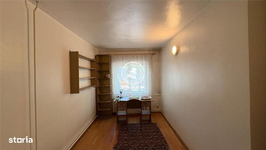 Casă cu 4 camere în Ultracentral