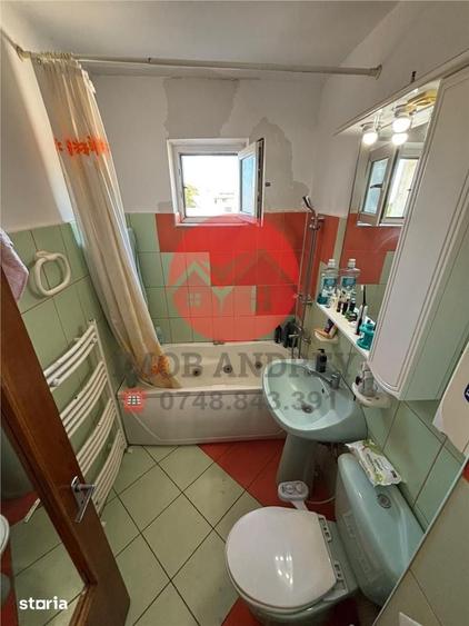 Apartament cu 4 camere decomandat în Ultracentral