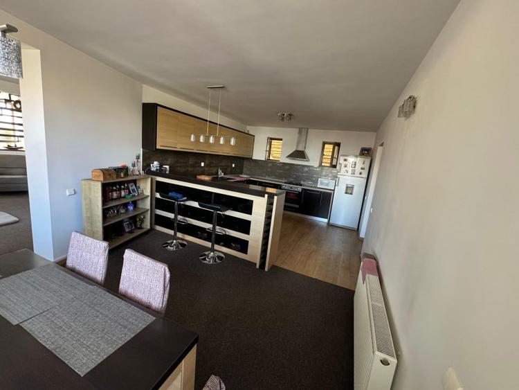 Casa individuala 165 mp utili, 350 mp teren , 2 parcari , Floresti - 7