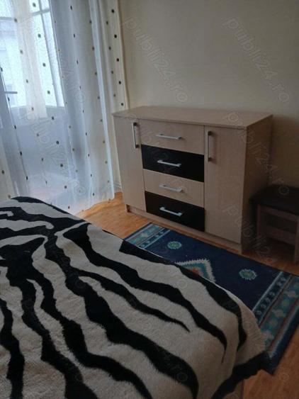 Vind apartament cu camere - 1