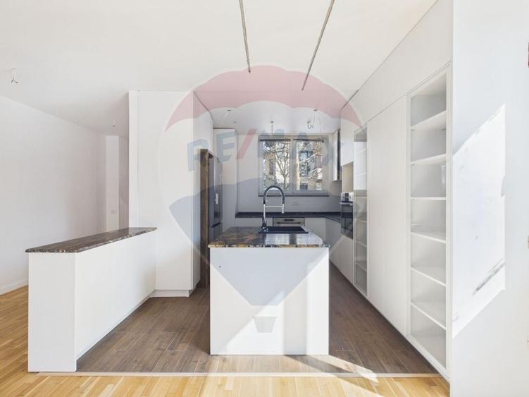 Vila 5 camere, 200 mp utili,270 mp teren NorthPoint Corbeanca - 3