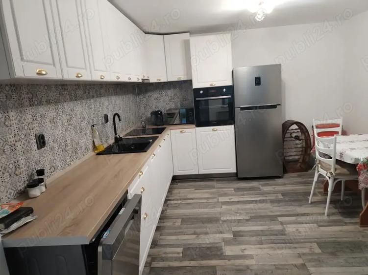 Se vinde casa renovata Tarlungeni, teren 550 m - 6