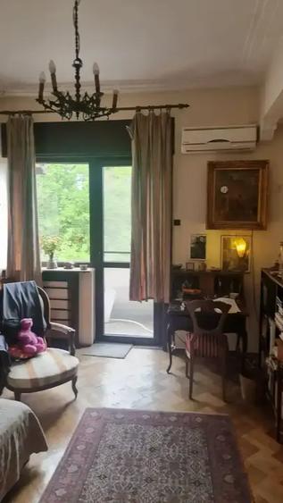 Resedinta cu 5 camere in centrul Bucurestiului - 12