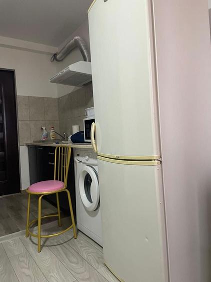 Inchiriez garsoniera comfort 3 bloc renovat ! - 1