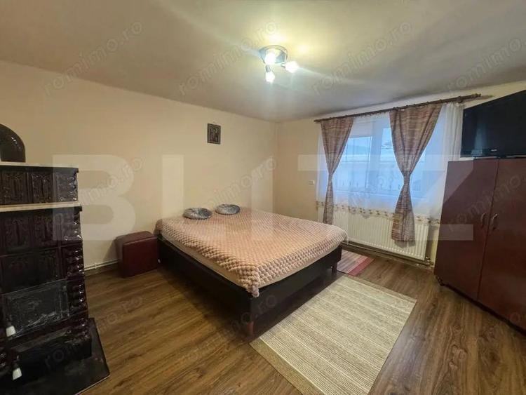 Casa cu 4 camere in Vetel - 6