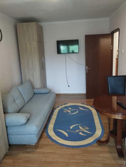 Garsoniera semidecomandata - 1