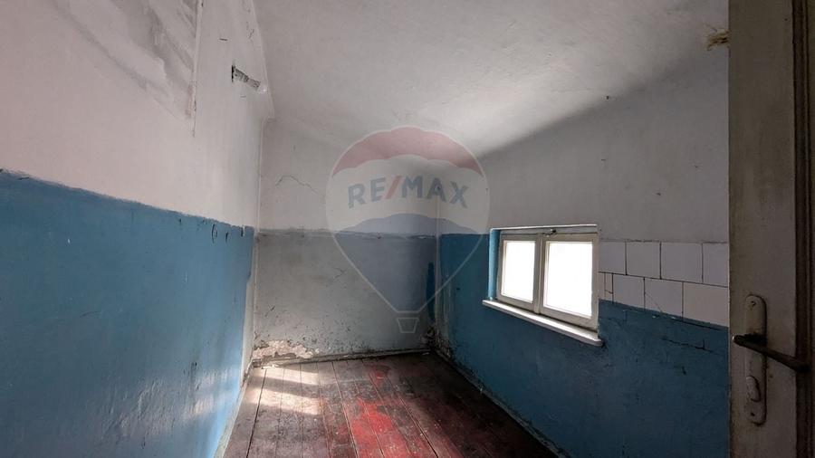 Vânzare Casă / Vilă cu 11 camere  în zona Iancului - 28