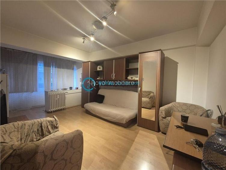 Royal Imobiliare - Vanzare garsoniera zona Ultracentral