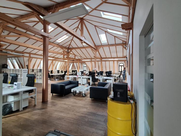 Mansardă Excepțională în Vila Istorică, Universitate - 2 locuri de parcare - 4