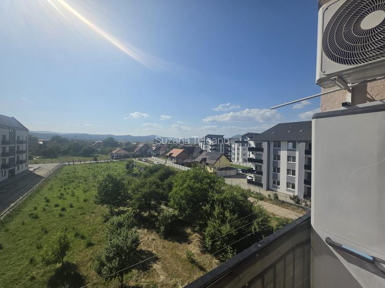 Apartament cu 2 camere semidecomandat în Râșnov Apartament cu 2 camere semidecomandat în Râșnov